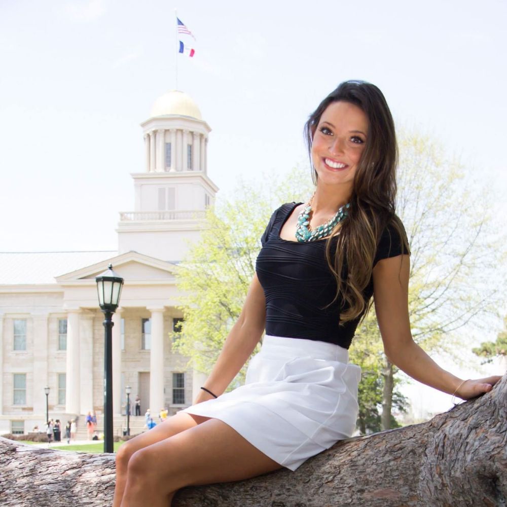 Meet your Posher, Crissa